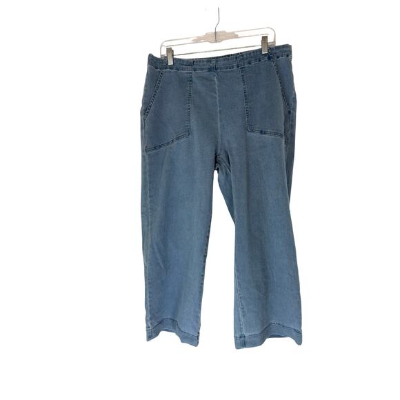 Nic + Zoe Jeans Light Wash Pull On Stretch Crop Wide Leg Casual Denim Size 14W - Picture 1 of 11